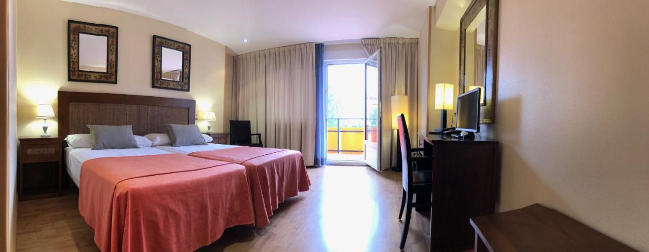 Hotel V.Ciudad Aranda de Duero Extérieur photo